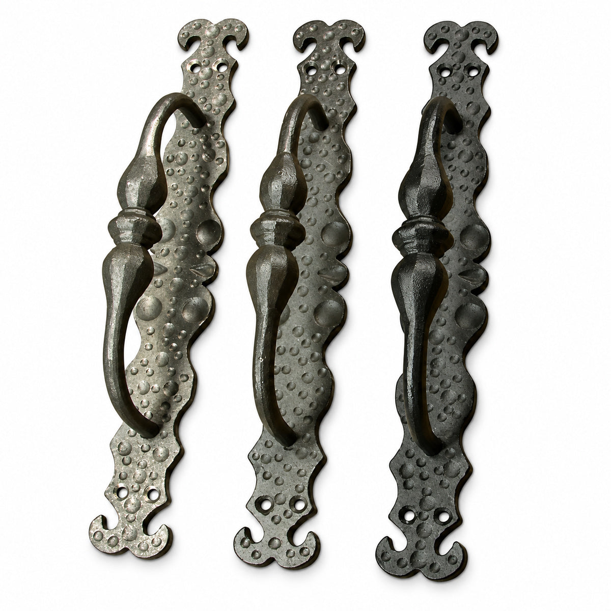 The Tivoli Door Pull