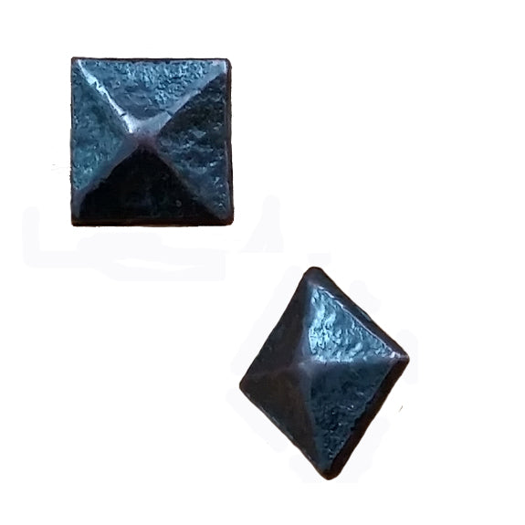 Pyramid Clavos, 1 1/8" x 1 1/8"- Aged / Distressed Look, Oil Rubbed Bronze finish - Wild West Hardware