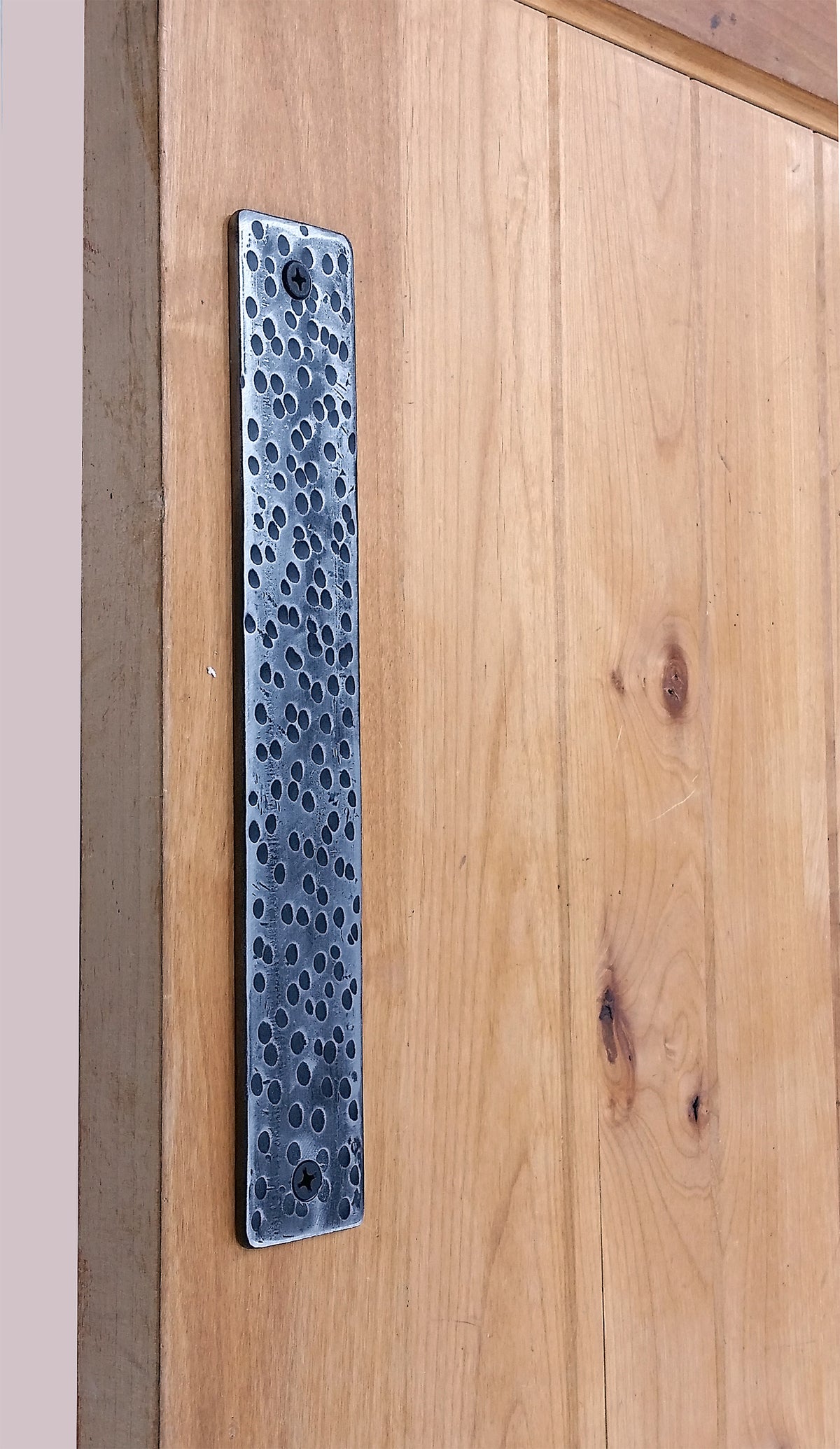 Medium Finger Pull - Wild West Hardware