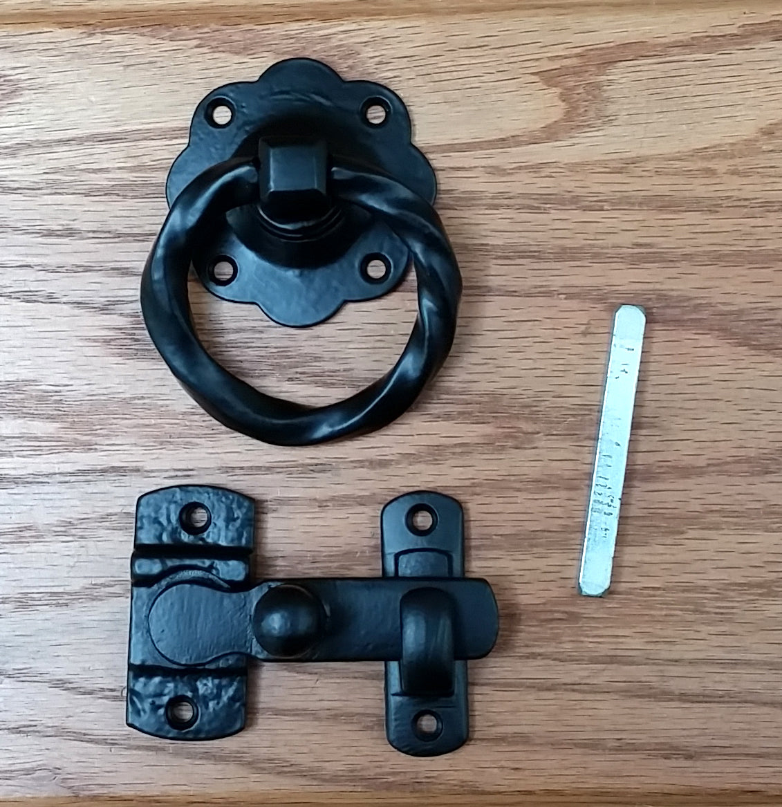 Swivel Latch and Twisted Ring Gate Latch Kit - Wild West Hardware