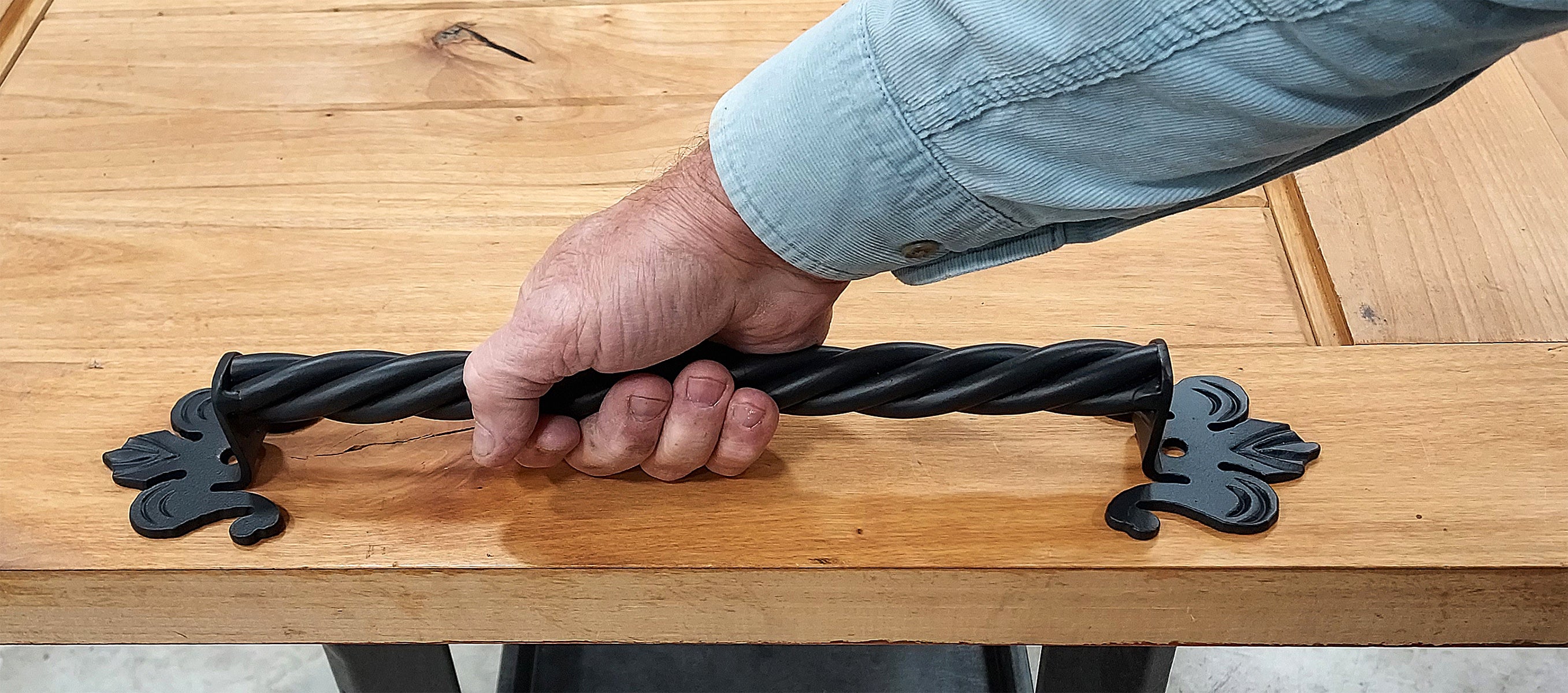 Twisted strand iron barn door handle with Fleur De Lis mounting plates - 12" handle - Wild West Hardware