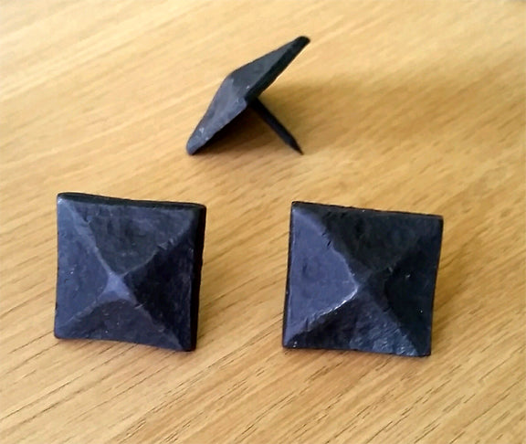 Pyramid Clavos, 1 1/8" x 1 1/8"- Aged / Distressed Look, Black finish - Wild West Hardware