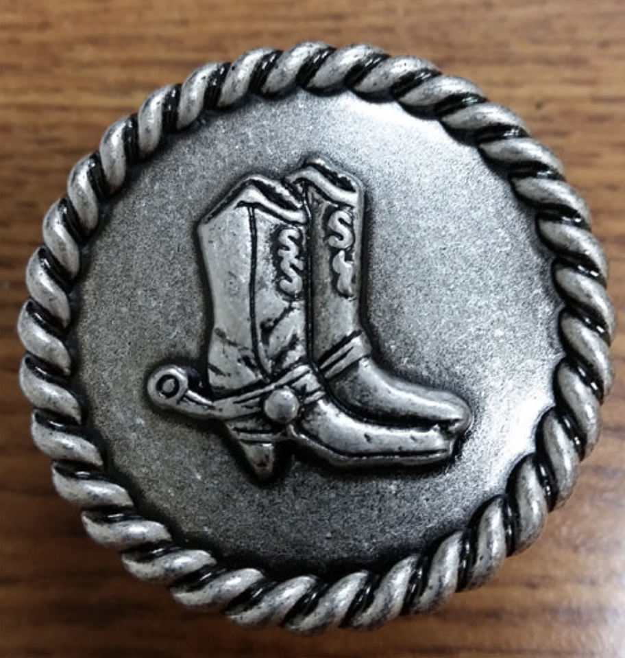 10 Western Cabinet Hardware Ideas to Make Your Western Aesthetic Pop