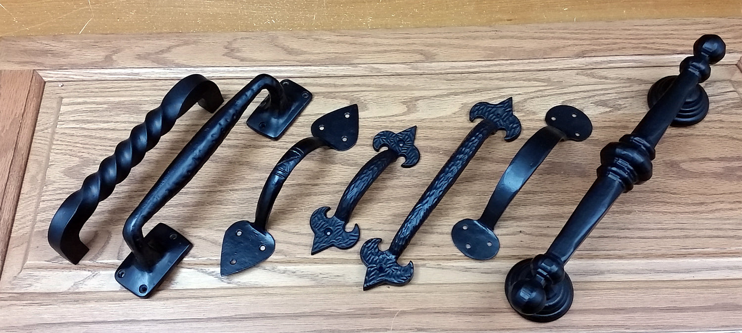 BARN_DOOR_HANDLES