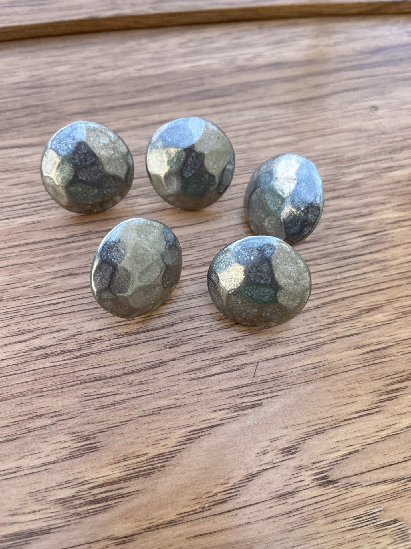 CLEARANCE PEWTER 1 1/8"CLAVOS (Old Style)