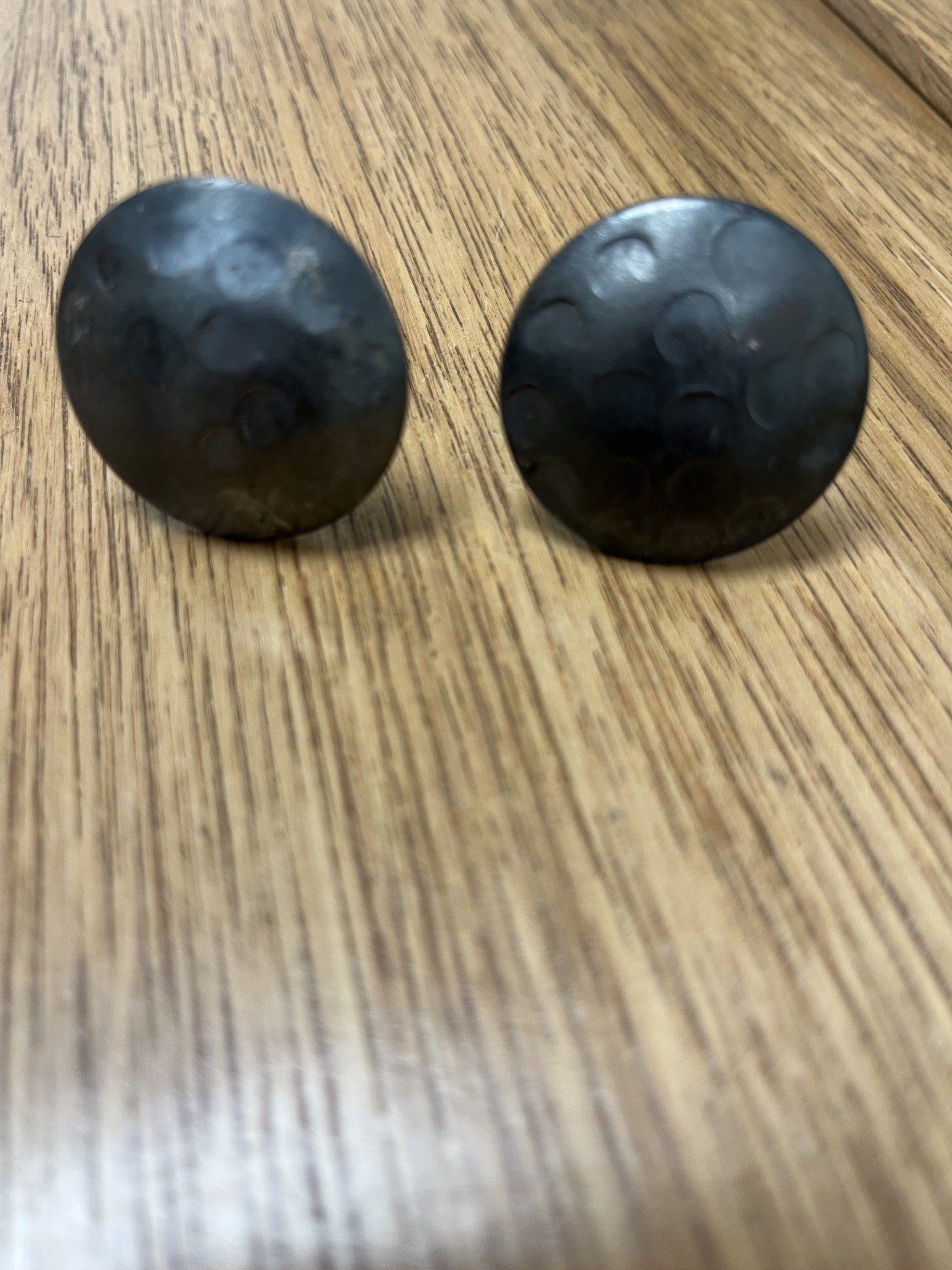 Clearance/Discontinued Old Style 1 1/4" Unfinished Clavos