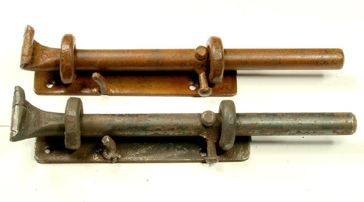 8" Heavy Duty Rustic Cane Bolt / for bottom of door or gate (incl flat strike plate) - Wild West Hardware
