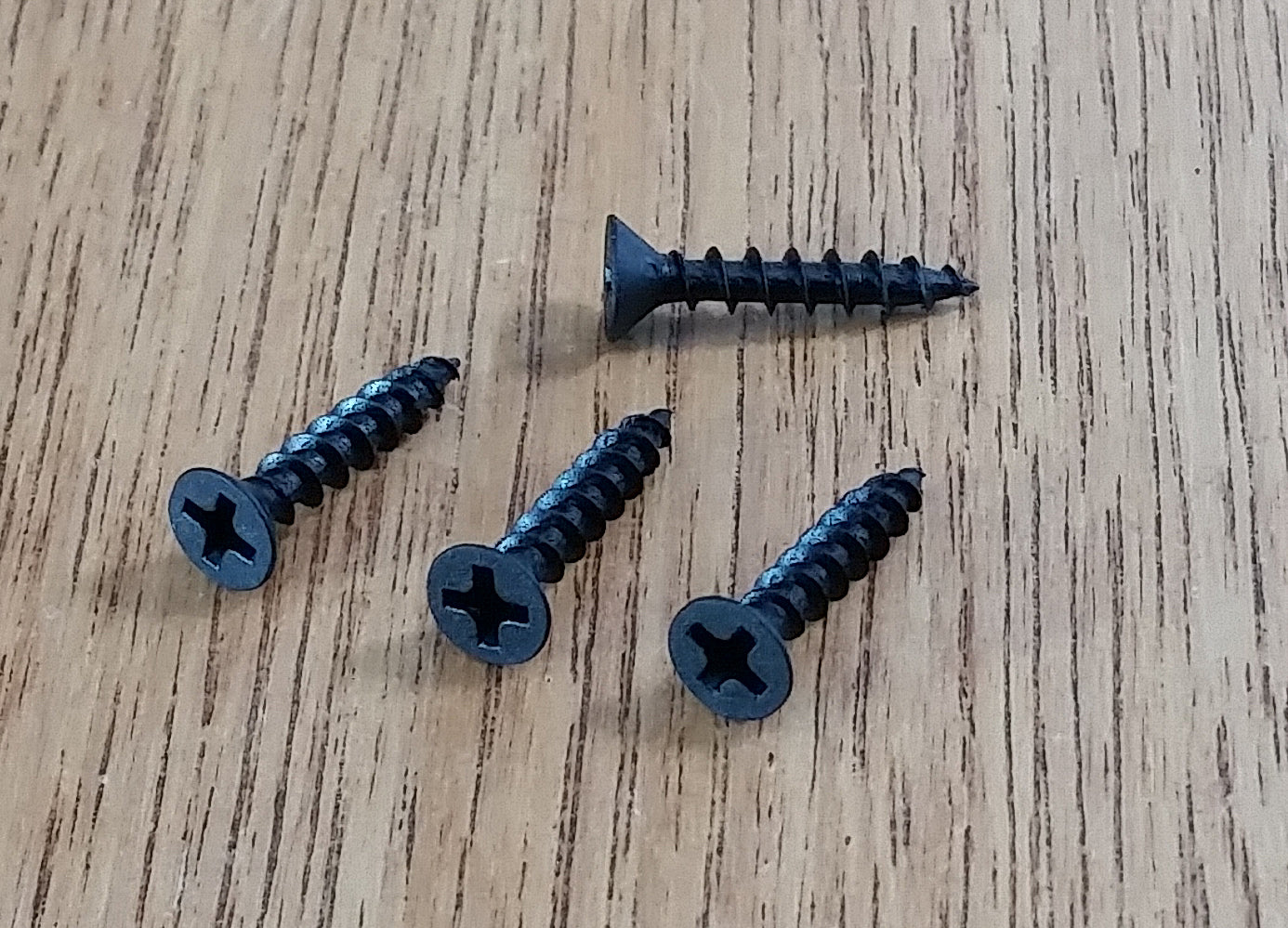 Flat head screw #6 x 3/4" deep thread Wood Screw, full thread