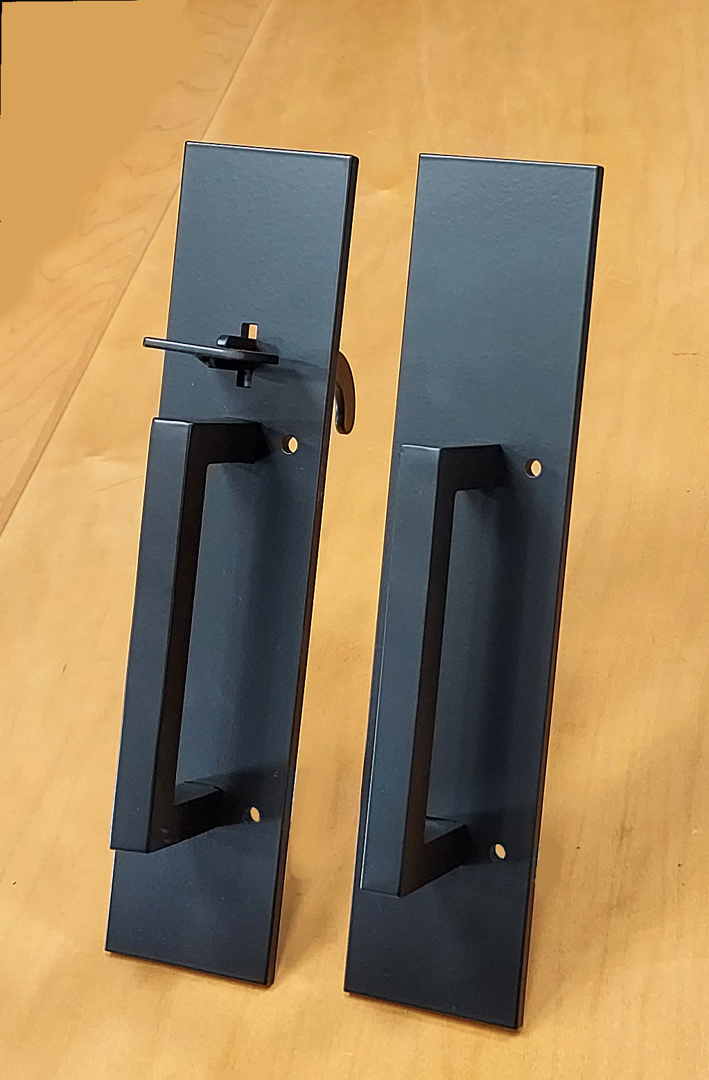 Plain Rectangular Gate Thumb Latch - Matte Black powder coat finish - Wild West Hardware