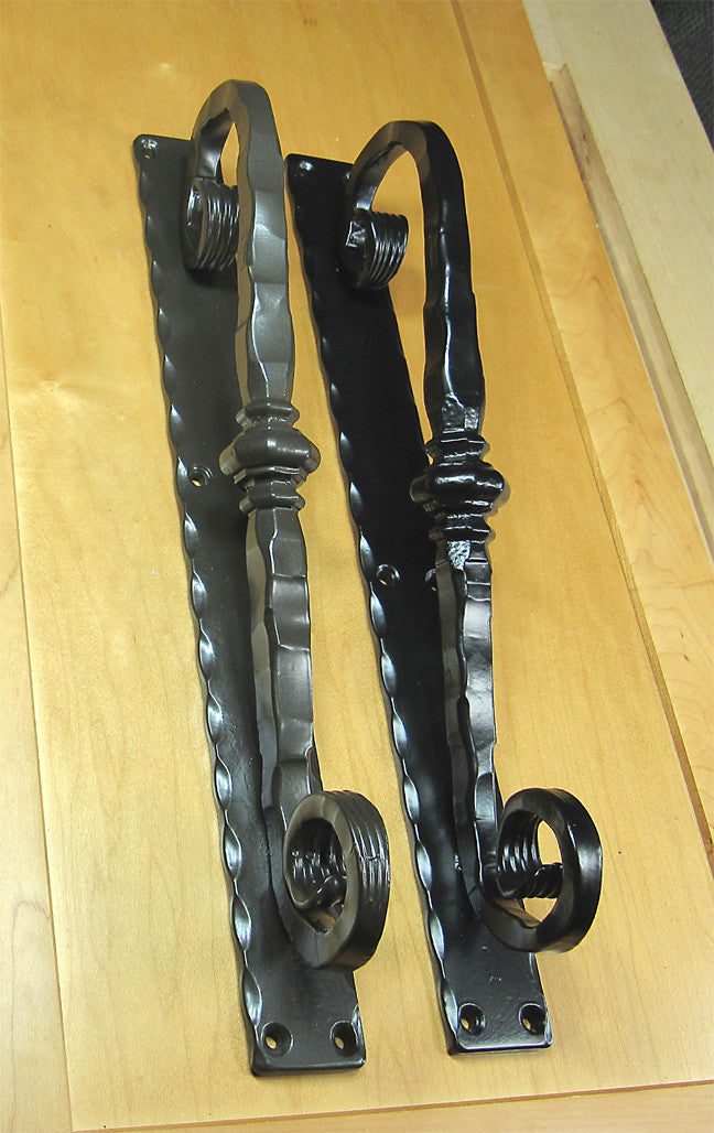 The Sorrento Door Pull - Wild West Hardware