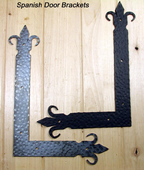 Spanish Style Corner Bracket - Black Powder - Wild West Hardware